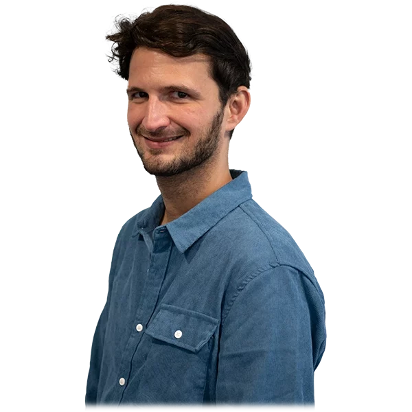 Portrait de Thomas Vigneau, gestionnaire administratif et commercial